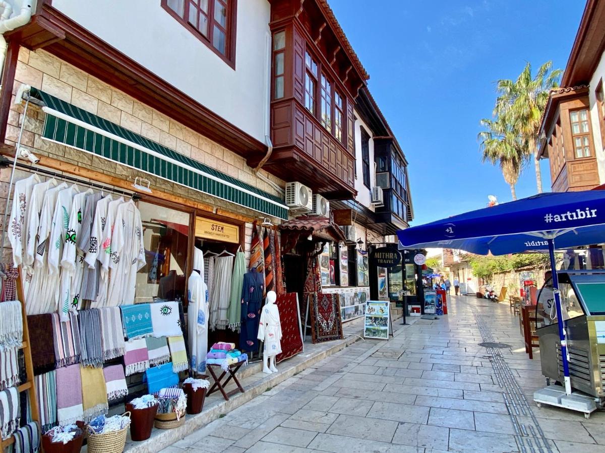 Ferienwohnung Old Town Famous Aparts Antalya Exterior foto